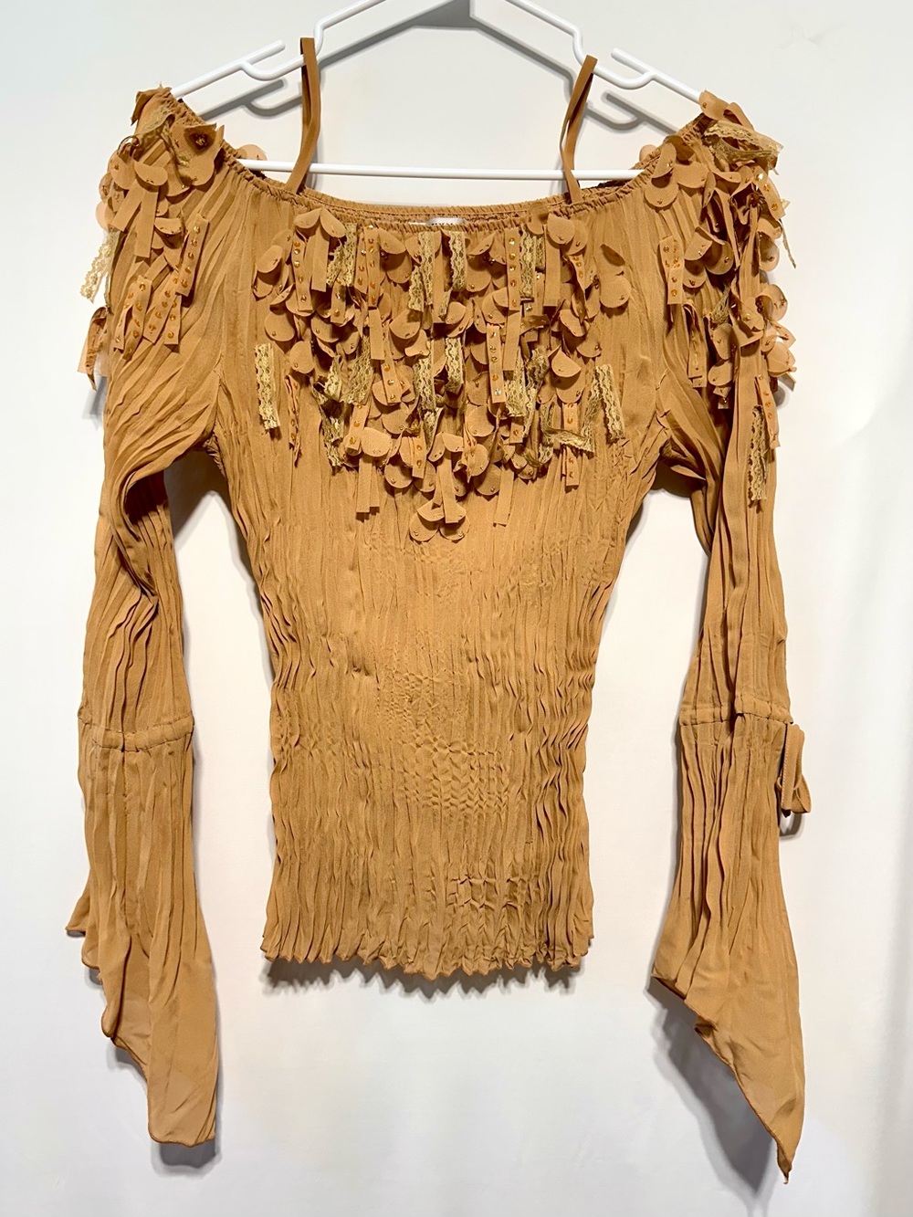 Kaelyn Max Camel Embellished Cold Shoulder Bell Sleeve Top Size M